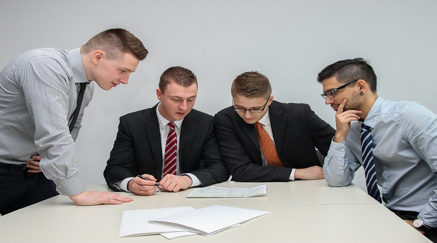 استراتيجيات المتداول الناجح للتعامل مع تقلبات الأسواق المالية