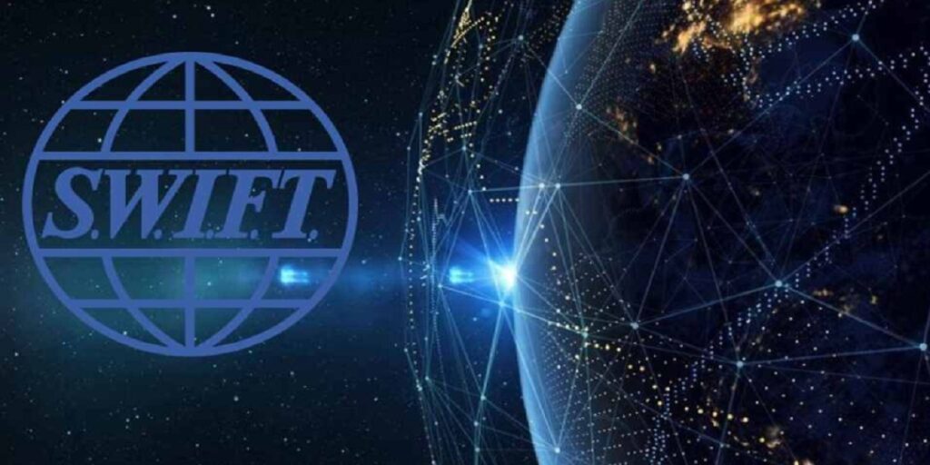 ما هو نظام SWIFT البنكي وما وكيف يعمل؟