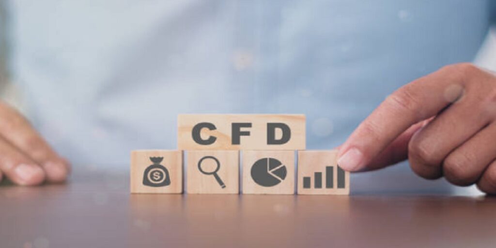 كيف يعمل تداول عقود الفروقات للعملات المشفرة؟ وما مزاياه؟