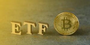 أفضل صناديق الاستثمار المتداولة في BTC لعام 2025